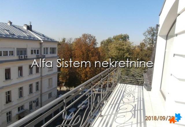 Izdavanje: Četvorosoban stan 180 m², Vračar – Beograd