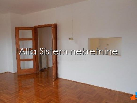 Izdavanje: Poslovni prostor 90 m², Banovo brdo – Beograd