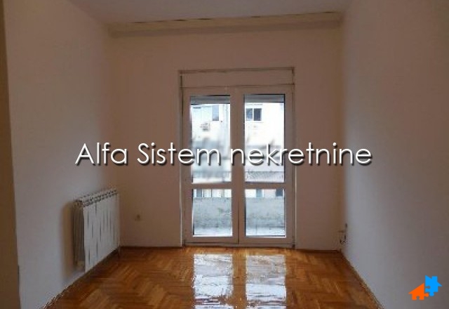 Izdavanje: Poslovni prostor 90 m², Banovo brdo – Beograd
