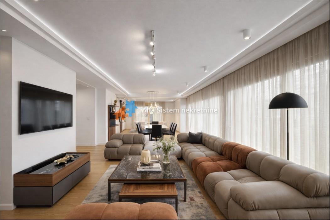 Izdavanje: Petosoban stan 240 m², Vračar – Beograd