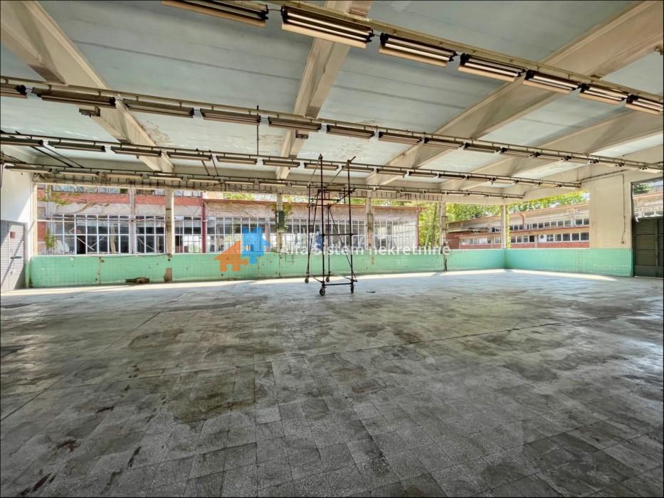 Izdavanje: Magacinski prostor 770 m², Palilula – Beograd