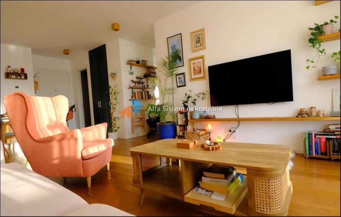Izdavanje: Dvoiposoban stan 73 m², Voždovac – Beograd