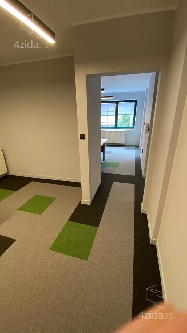 Izdavanje: Poslovni prostor 152 m², Voždovac – Beograd Izdavanje: Poslovni prostor 152 m², Voždovac – Beograd