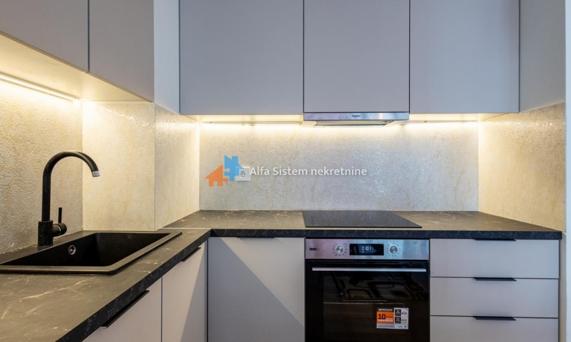 Prodaja: Dvosoban stan 54 m², Savski venac – Beograd