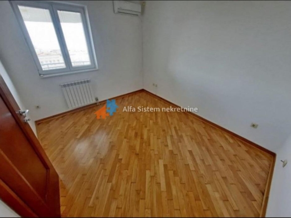 Izdavanje: Petosoban stan 172 m², Vračar – Beograd