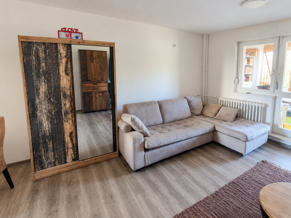 Izdavanje: Trosoban stan 83 m², Zvezdara – Beograd