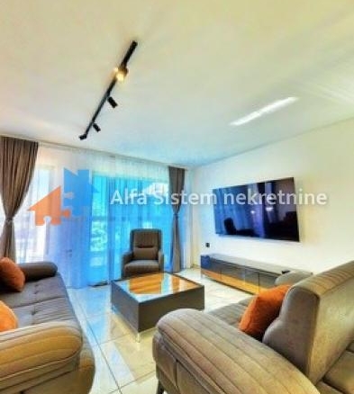 Izdavanje: Kuća 52 m², Zvezdara – Beograd