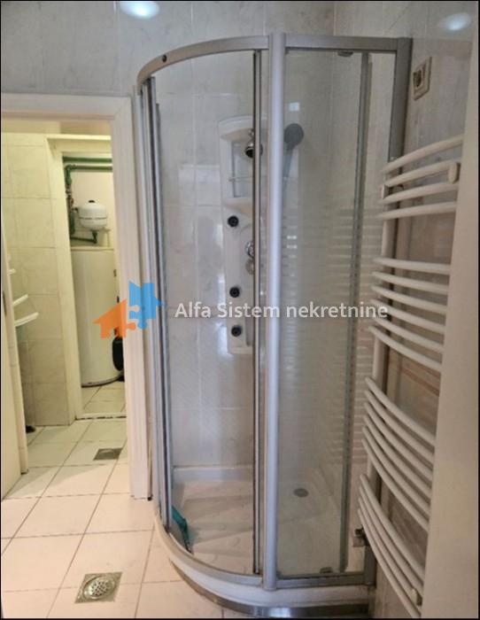 Izdavanje: Kuća 200 m², Dedinje – Beograd