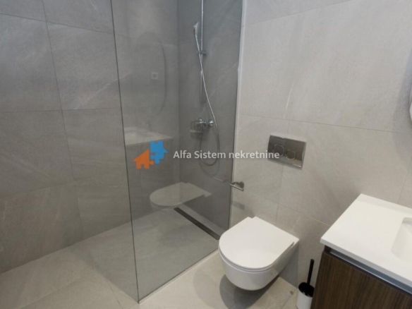 Izdavanje: Dvoiposoban stan 78 m², Beograd na vodi – Beograd