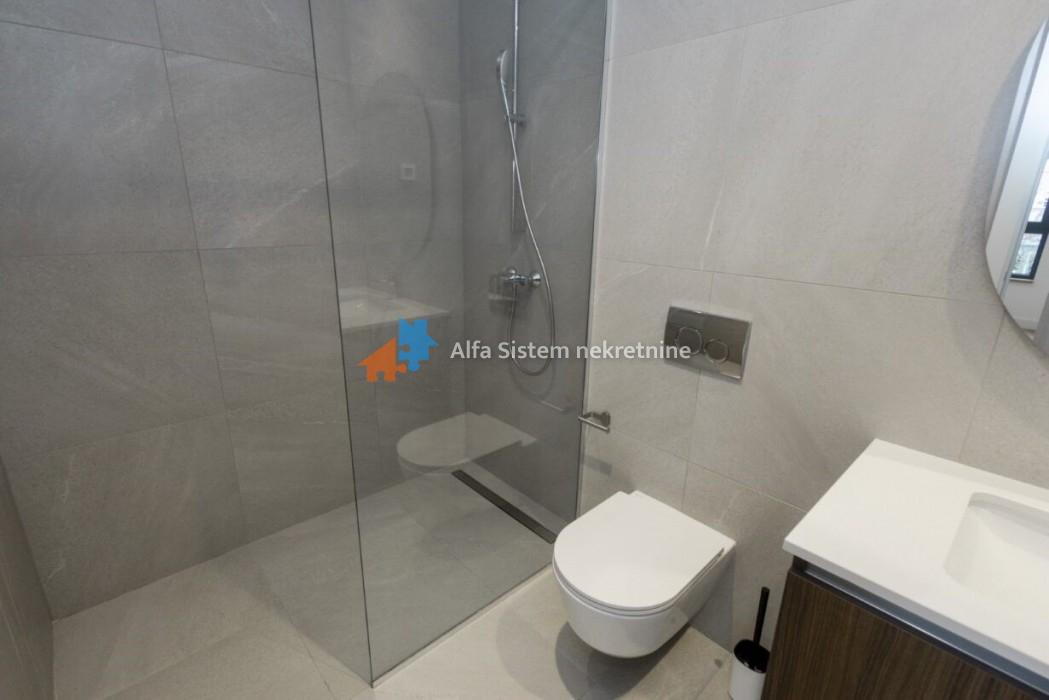 Izdavanje: Dvoiposoban stan 78 m², Beograd na vodi – Beograd