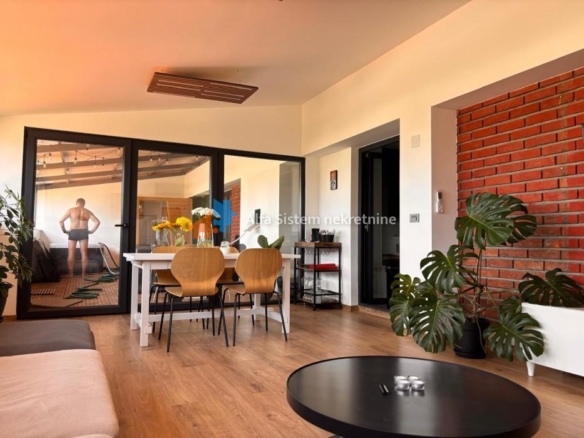 Izdavanje: Dvosoban stan 60 m², Novi Beograd – Beograd