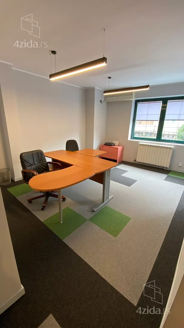 Izdavanje: Poslovni prostor 152 m², Voždovac – Beograd Izdavanje: Poslovni prostor 152 m², Voždovac – Beograd