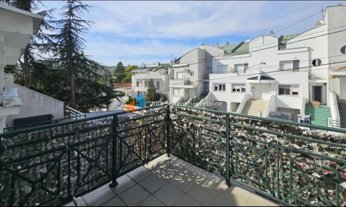 Izdavanje: Kuća 200 m², Dedinje – Beograd