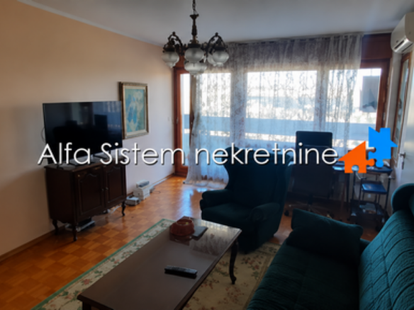 Izdavanje: Četvorosoban stan 115 m², Voždovac – Beograd