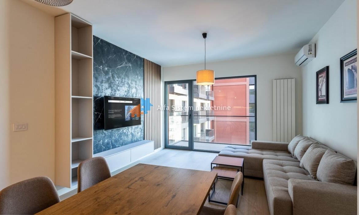 Prodaja: Dvosoban stan 54 m², Savski venac – Beograd