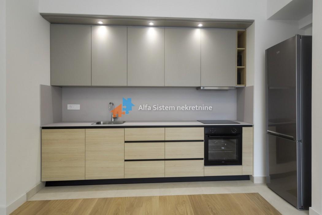 Izdavanje: Dvoiposoban stan 78 m², Beograd na vodi – Beograd