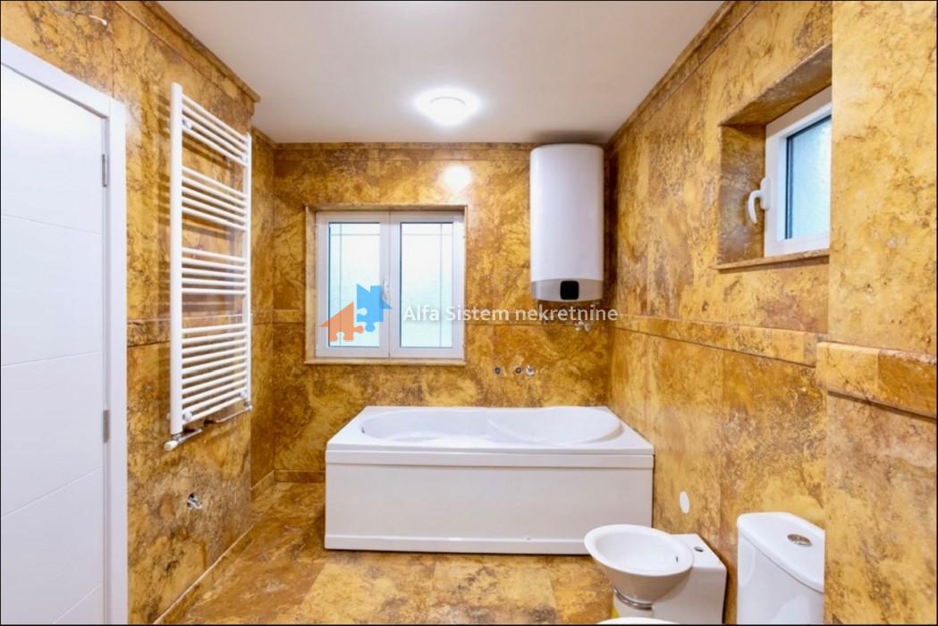 Izdavanje: Kuća 417 m², Voždovac – Beograd