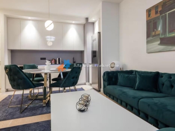 Izdavanje: Trosoban stan 77 m², Beograd na vodi – Beograd