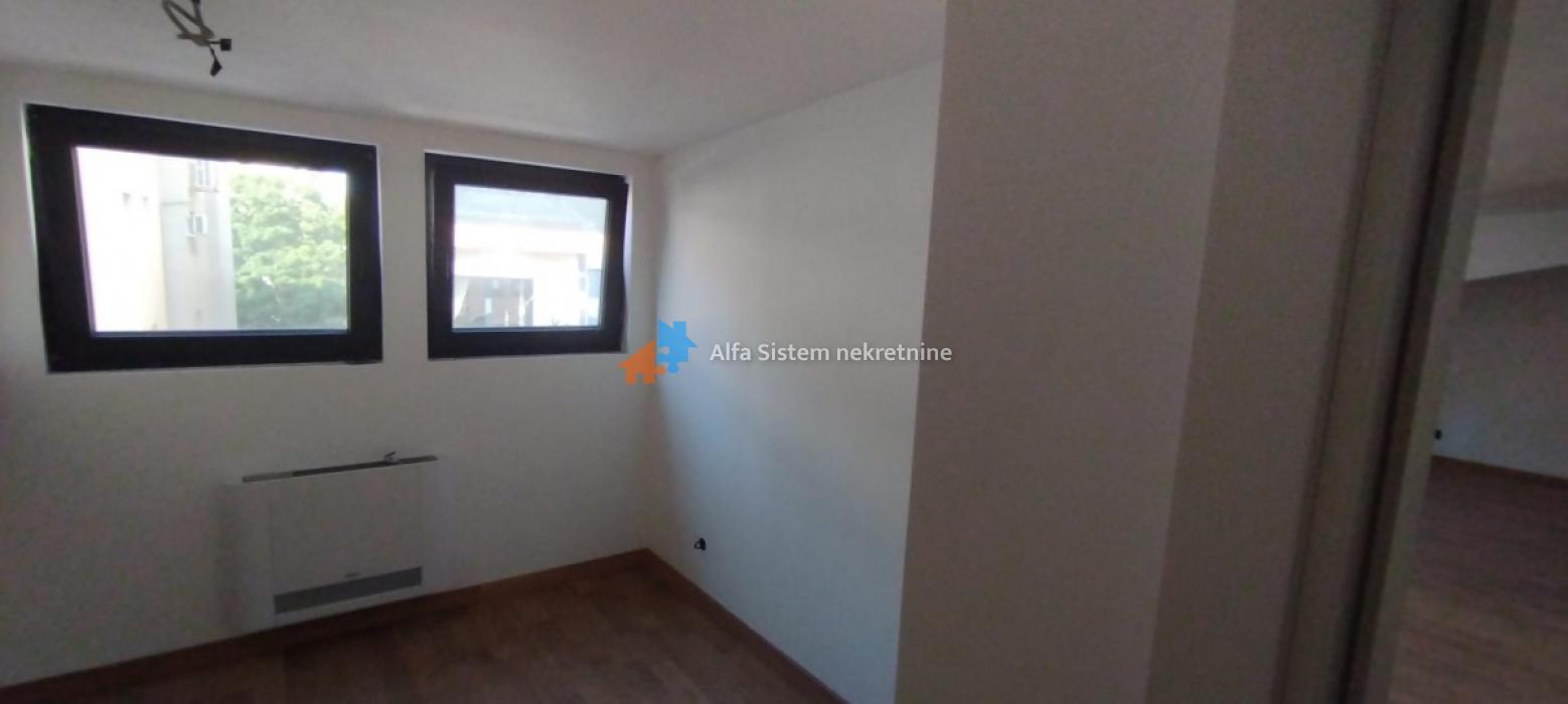 Izdavanje: Trosoban stan 80 m², Voždovac – Beograd Izdavanje: Trosoban stan 80 m², Voždovac – Beograd