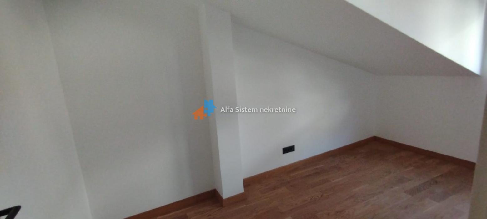 Izdavanje: Trosoban stan 80 m², Voždovac – Beograd Izdavanje: Trosoban stan 80 m², Voždovac – Beograd