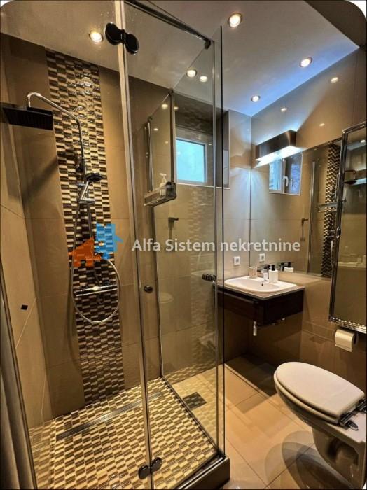 Izdavanje: Jednosoban stan 50 m², Stari grad – Beograd