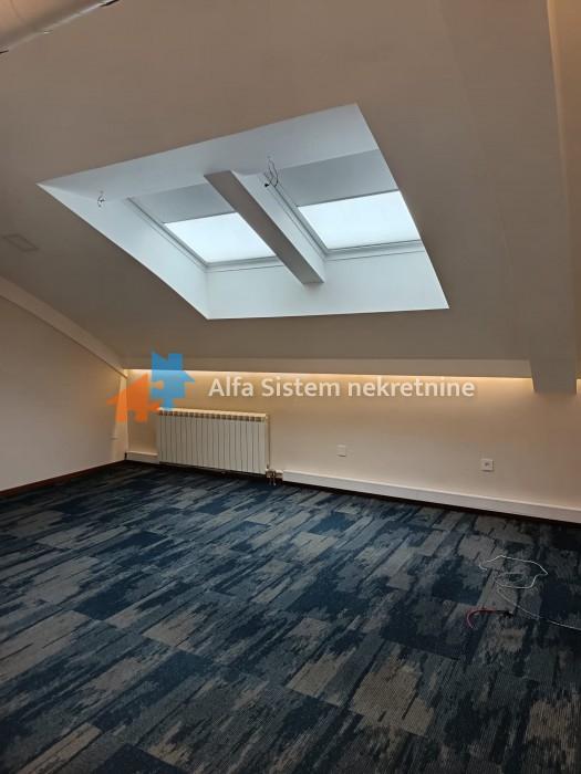 Izdavanje: Poslovni prostor 155 m², Savski venac – Beograd