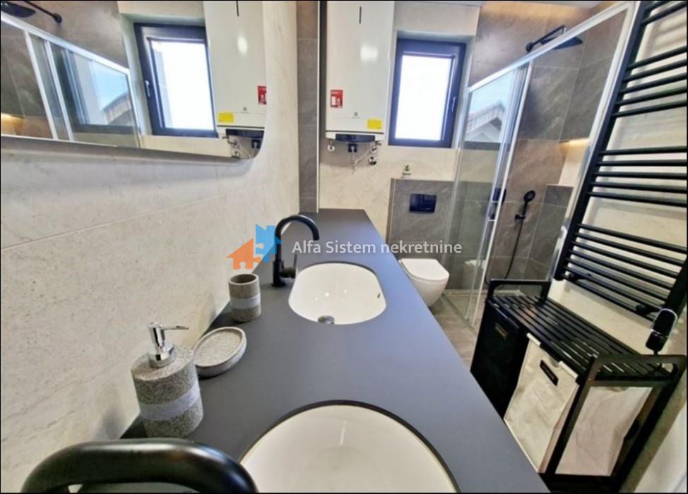 Izdavanje: Trosoban stan 82 m², Zvezdara – Beograd