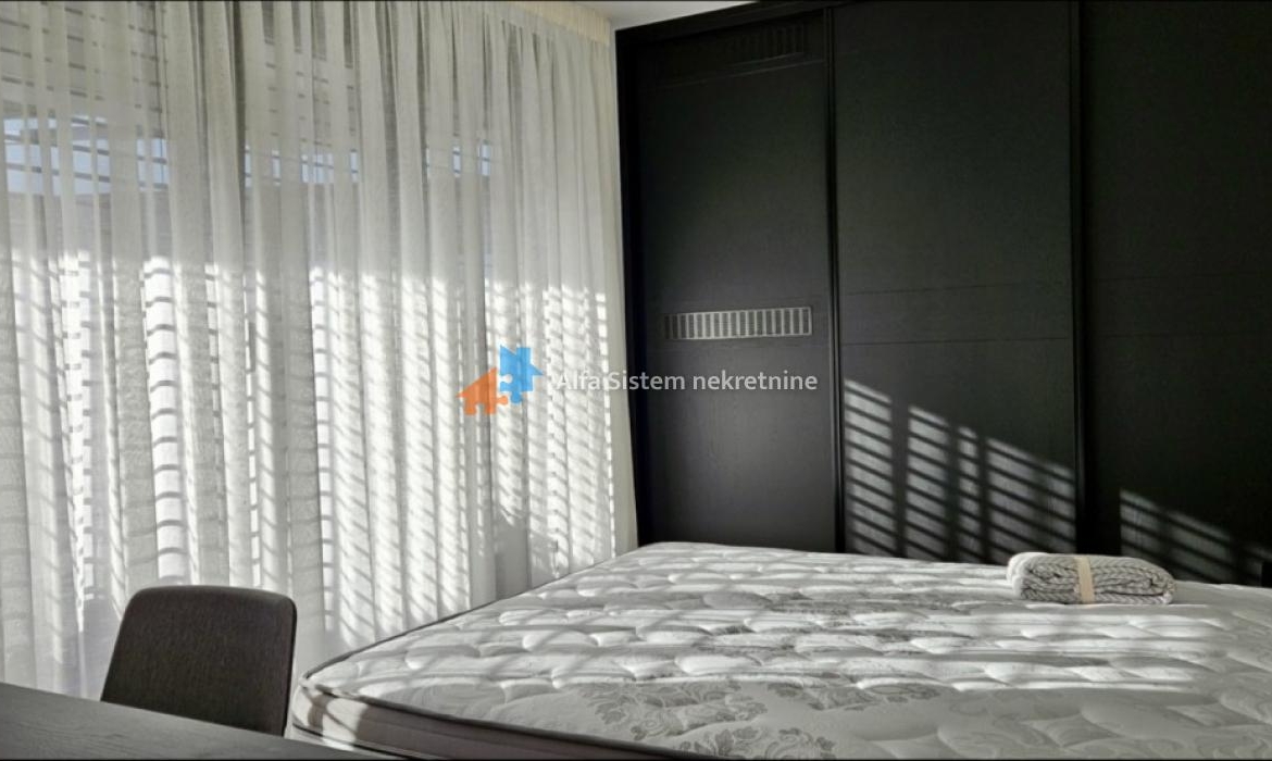 Izdavanje: Dvosoban stan 53 m², Novi Beograd – Beograd