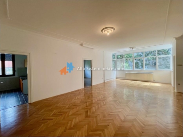 Izdavanje: Kuća 600 m², Savski venac – Beograd