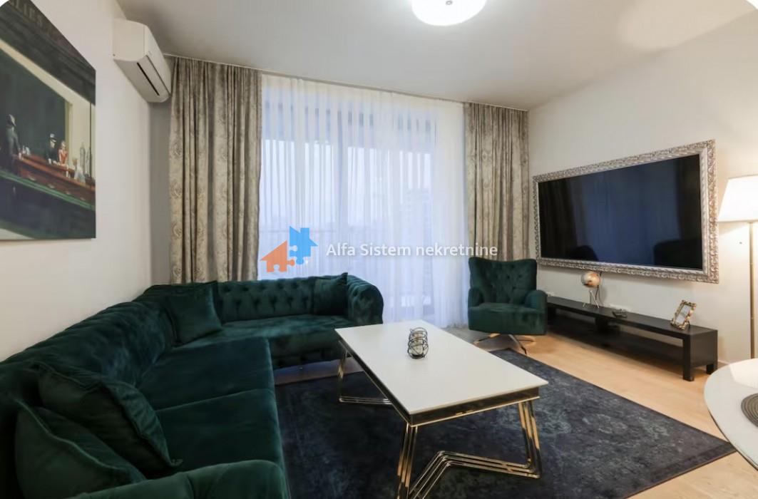 Izdavanje: Trosoban stan 77 m², Beograd na vodi – Beograd