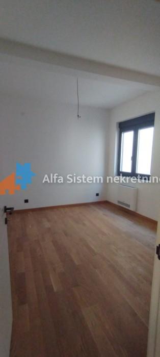 Izdavanje: Trosoban stan 80 m², Voždovac – Beograd