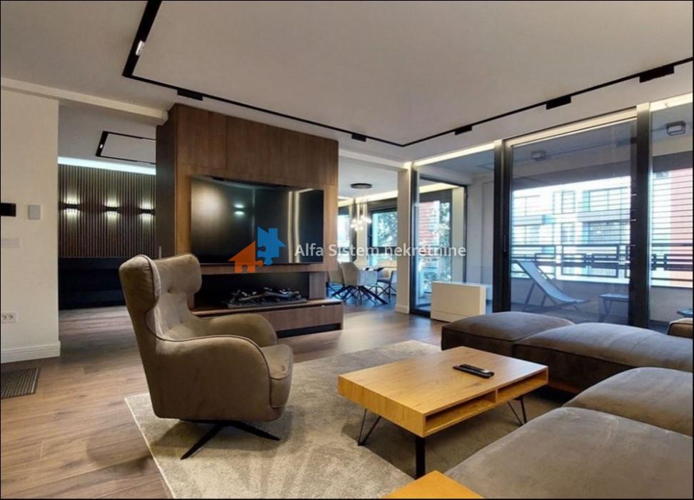 Izdavanje: Petosoban stan 197 m², Vračar – Beograd