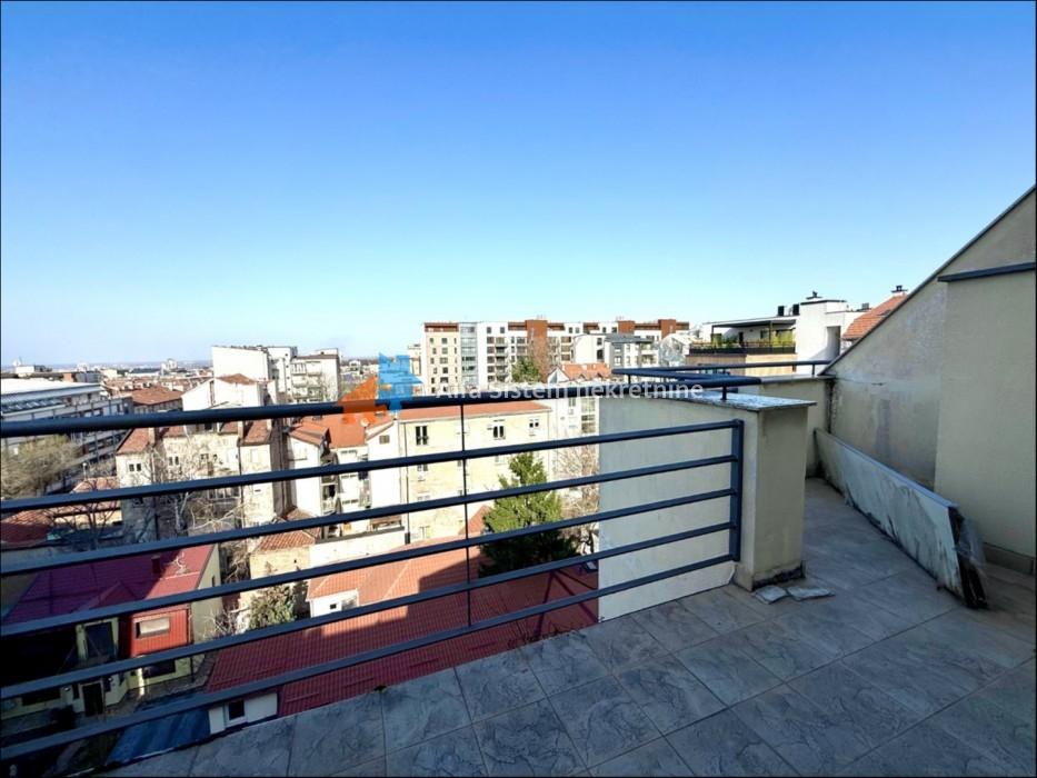 Prodaja: Šestosoban stan 208 m², Vračar – Beograd