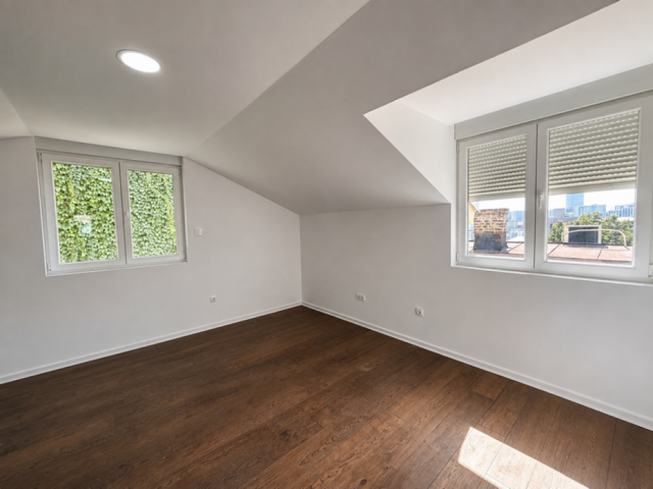 Izdavanje: Petosoban stan 250 m², Stari grad – Beograd