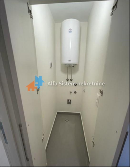 Izdavanje: Dvosoban stan 60 m², Savski venac – Beograd
