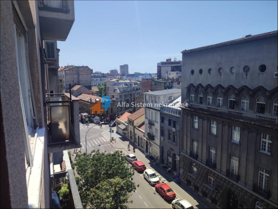 Izdavanje: Dvosoban stan 62 m², Stari grad – Beograd