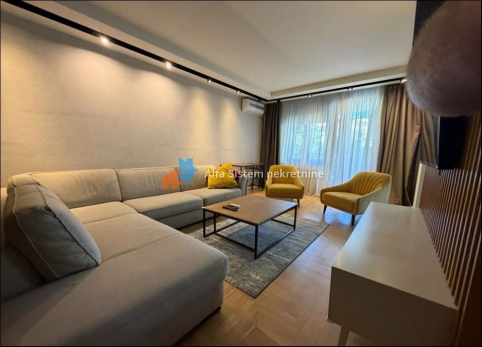 Izdavanje: Dvoiposoban stan 76 m², Čukarica – Beograd