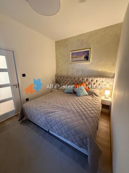 Izdavanje: Dvosoban stan 60 m², Stari grad – Beograd