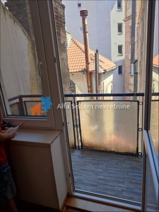 Izdavanje: Dvosoban stan 62 m², Stari grad – Beograd