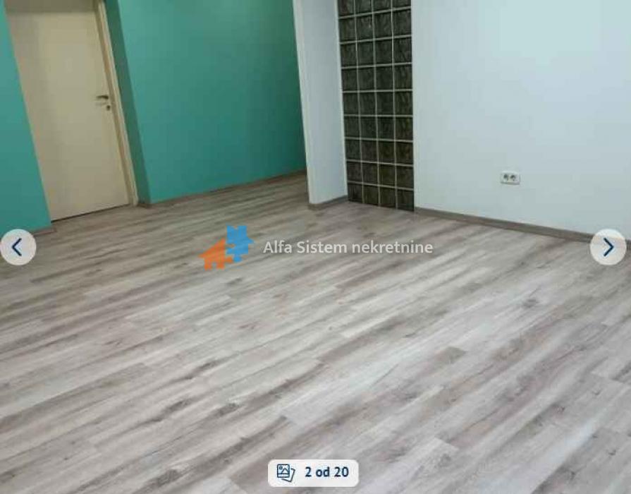 Izdavanje: Četvoroiposoban stan 90 m², Stari grad – Beograd