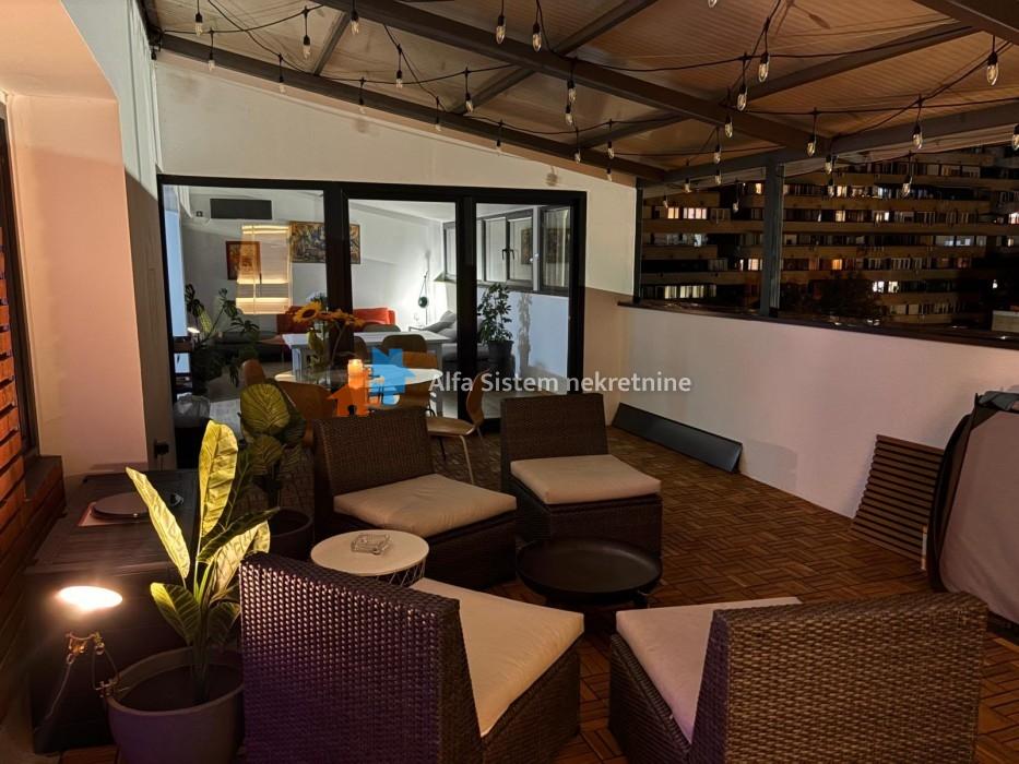 Izdavanje: Dvosoban stan 60 m², Novi Beograd – Beograd
