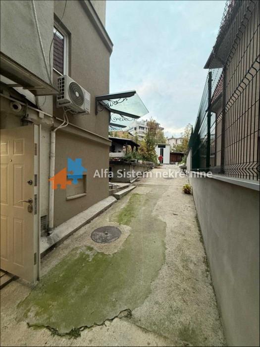 Izdavanje: Dvosoban stan 51 m², Vračar – Beograd