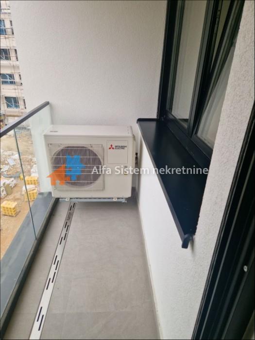 Izdavanje: Trosoban stan 66 m², Savski venac – Beograd