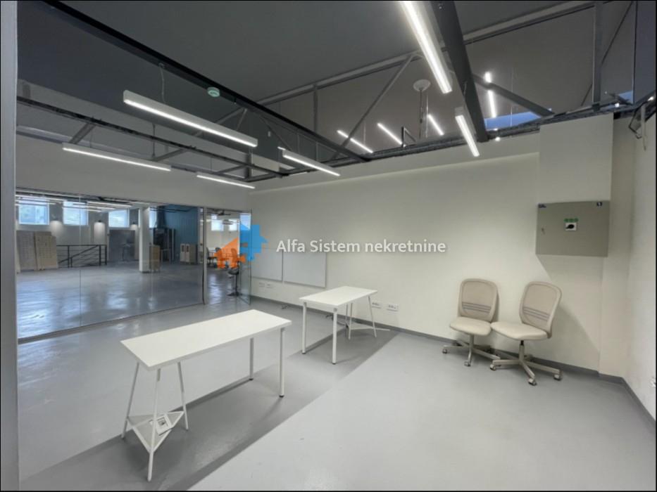 Izdavanje: Poslovni prostor 1000 m², Voždovac – Beograd