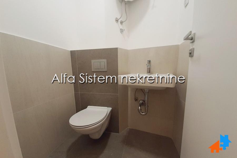 Izdavanje: Poslovni prostor 87 m², Vračar – Beograd
