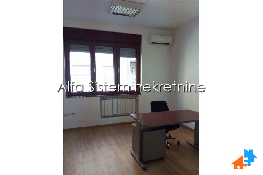 Izdavanje: Poslovni prostor 66 m², Stari grad – Beograd