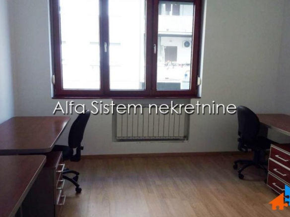 Izdavanje: Poslovni prostor 66 m², Stari grad – Beograd