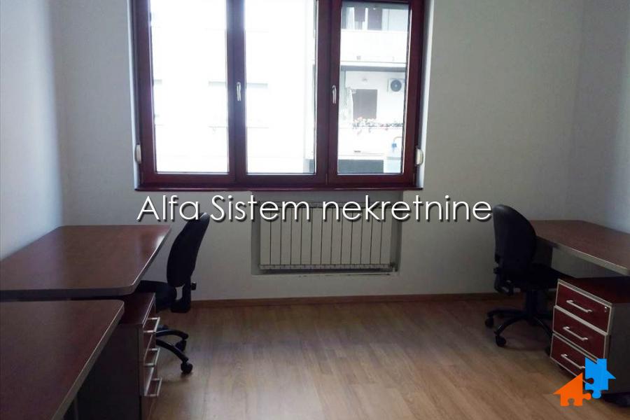Izdavanje: Poslovni prostor 66 m², Stari grad – Beograd