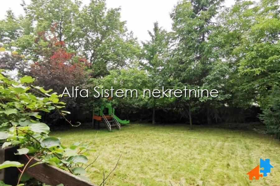 Izdavanje: Kuća 400 m², Savski venac – Beograd