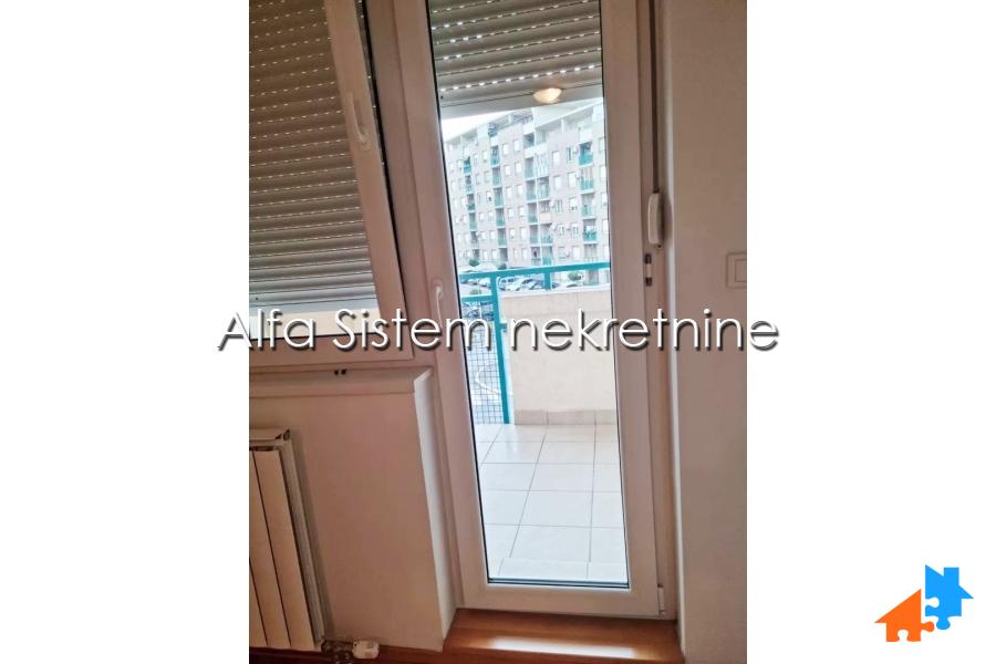 Izdavanje: Trosoban stan 85 m², Voždovac – Beograd